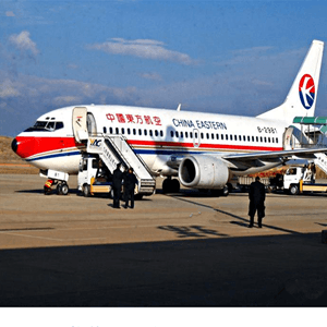 东河机场邮寄航空快运业稳步发展的原因是什么？